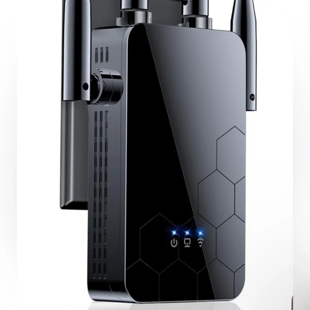 WiFi Extender Internet Booster - Picture 2 of 5